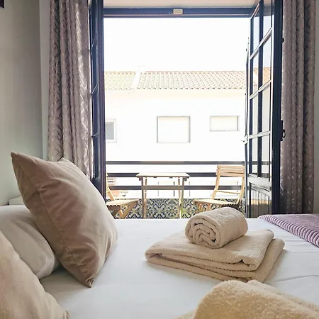 Albergue Classic Waves *