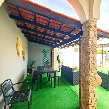 Albergue Classic Waves *